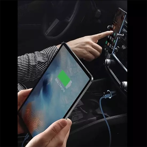 شارژر فندکی بیسوس مدل CCJD-0G-1003