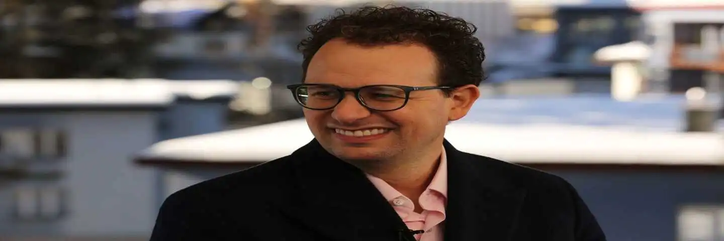 آنتروپیک با Claude for Life Sciences؛ هوش مصنوعی در خدمت کشفیات علمی آینده