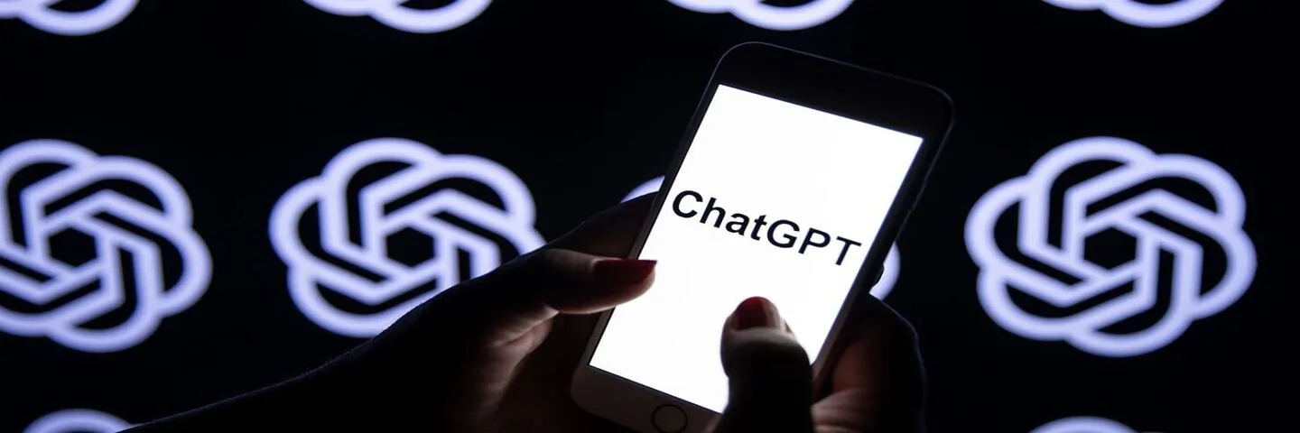 پایان یک امضای عجیب؛ ChatGPT از زیاده‌روی در خط‌ تیره‌های بلند نجات یافت