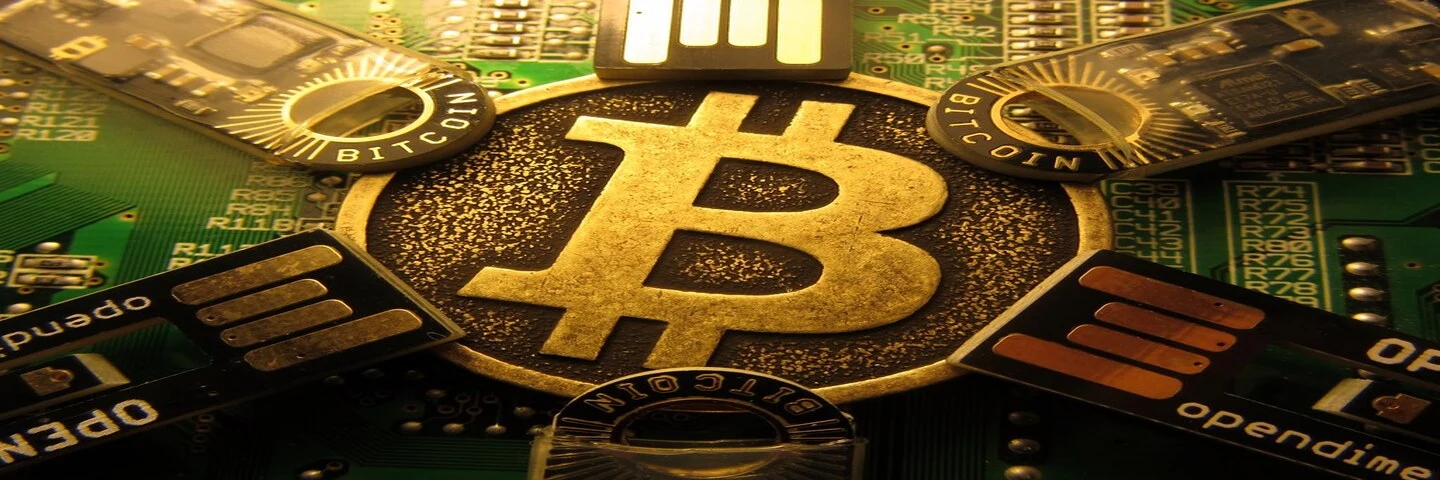 معجزه در بلاکچین؛ ماینر خانگی با شانس یکدر۱۸۰میلیون یک بلاک کامل بیتکوین استخراج کرد