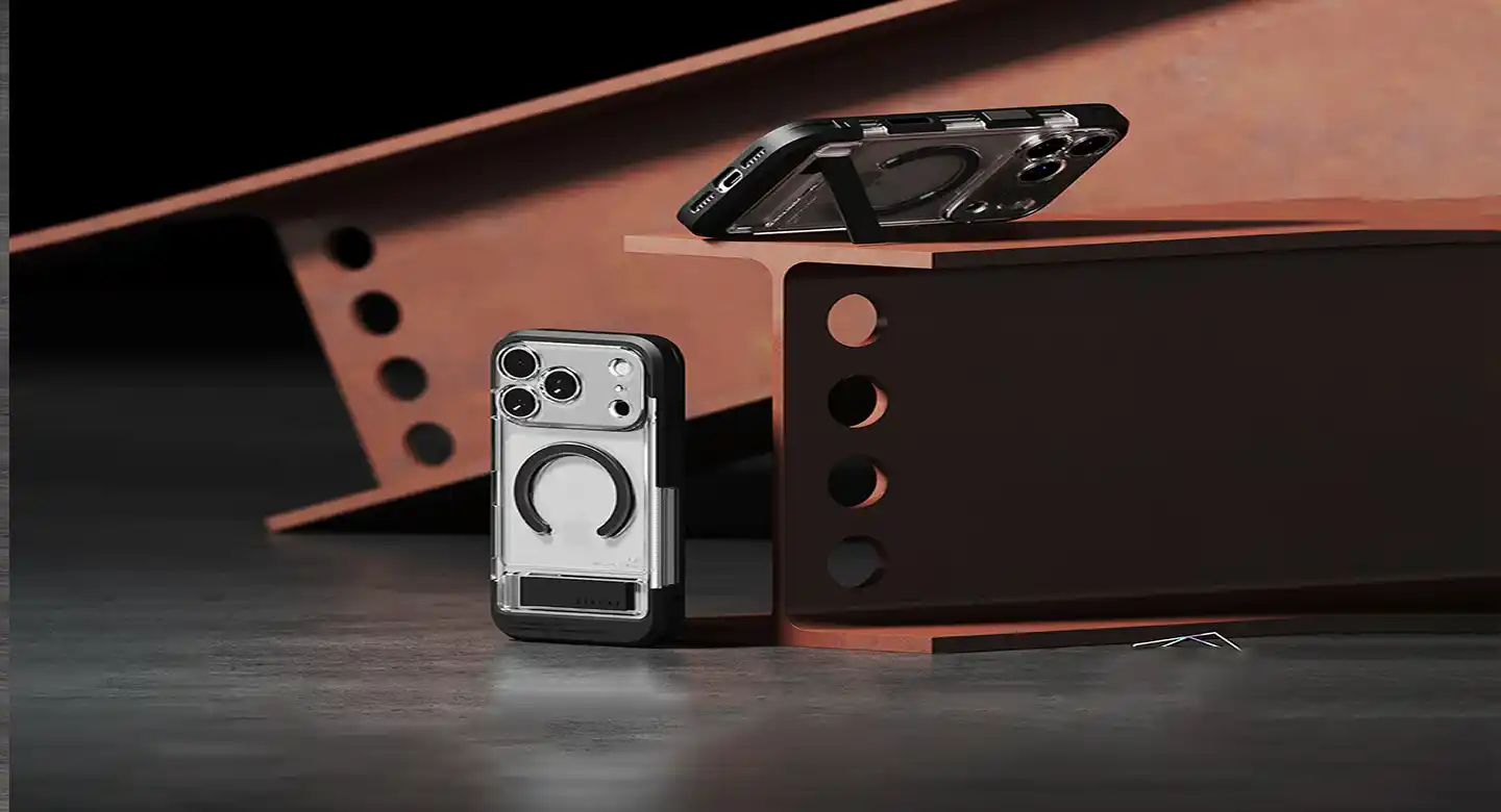 سختافزار گلکسی زد فولد ۷ در برابر آیفون ۱۷ پرو مکس